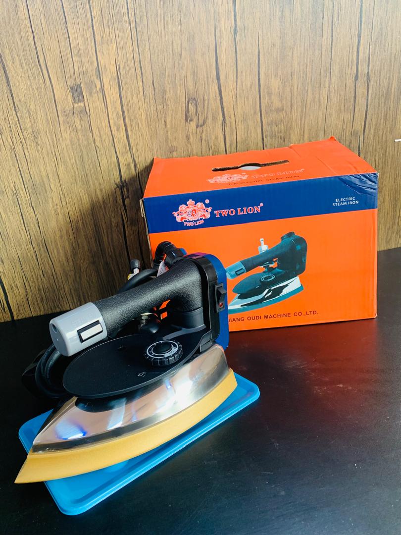 Two lion industrial steam iron (new)